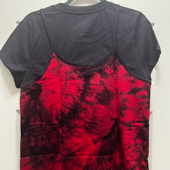 Marvel carnage venom tee. NWOT - Picture 2 of 3